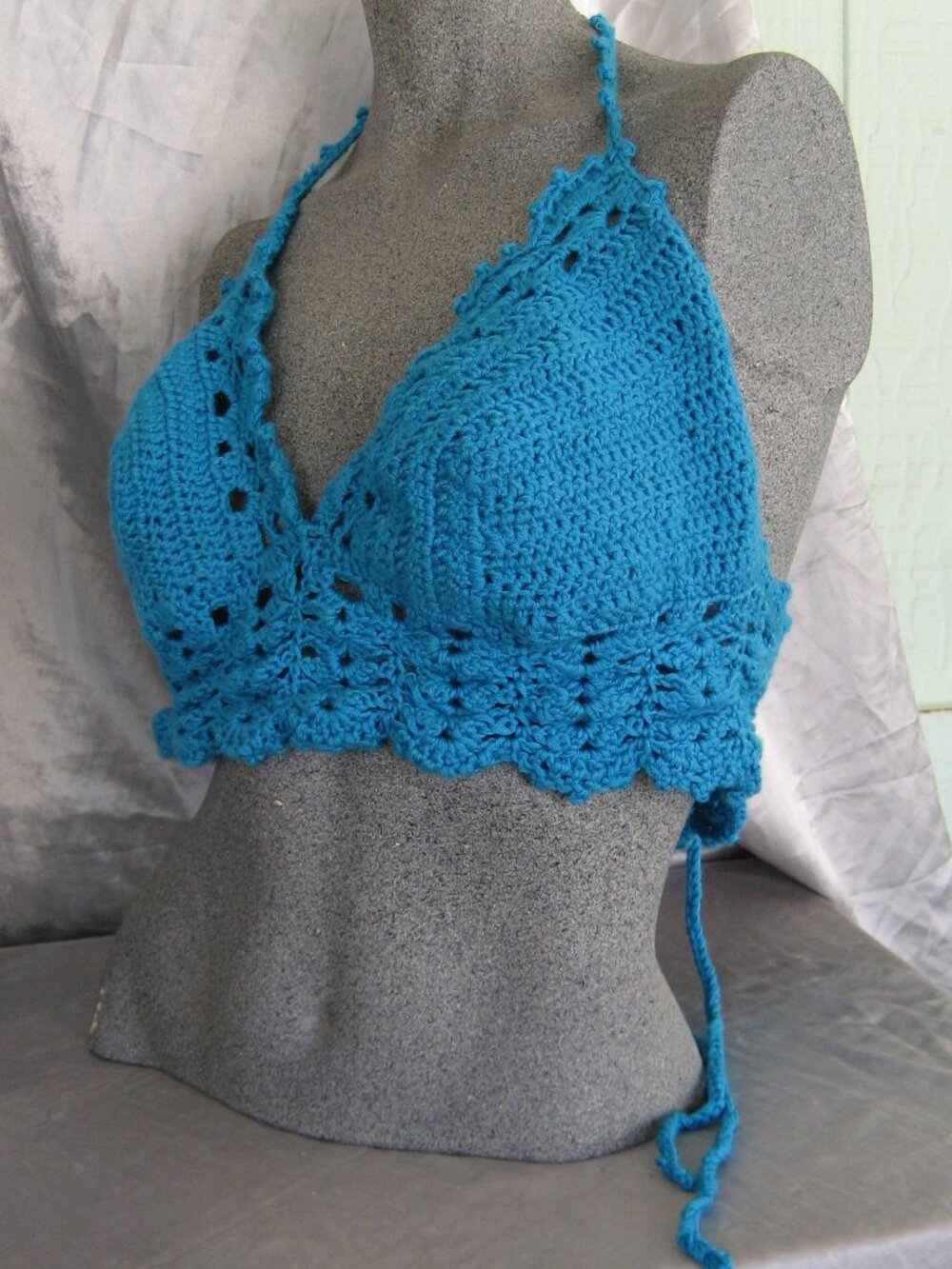 Hand knit halter top